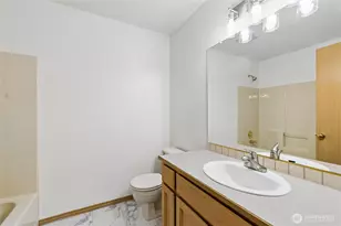 19715 Bing Rd, Lynnwood, WA 98036 - Photo 22