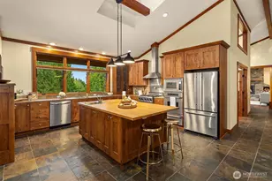 6754 Owl Ln, Clinton, WA 98236 - Photo 10