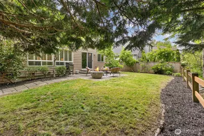 1021 271st Avenue SE, Sammamish, WA 98075 - Photo 38