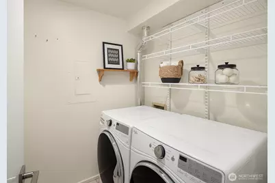 2040 Waverly Place N #302, Seattle, WA 98109 - Photo 30