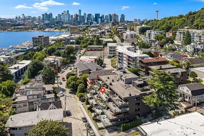 2040 Waverly Place N #302, Seattle, WA 98109 - Photo 32