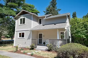 1605 N 183rd St, Shoreline, WA 98133 - Photo 1