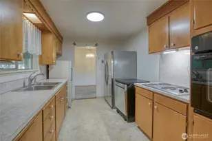 10704 Doten Dr SW, Lakewood, WA 98499 - Photo 10
