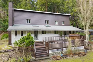 603 Shelter Bay Dr, La Conner, WA 98257 - Photo 2