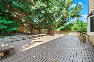 24417 SE 46th St, Sammamish, WA 98029 - Photo 30