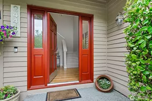 24417 SE 46th St, Sammamish, WA 98029 - Photo 2