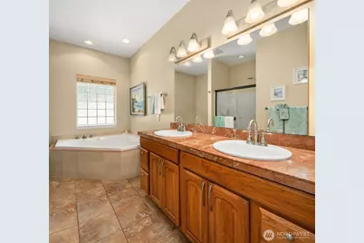 940 E Lakeshore Drive, Allyn, WA 98524 - Photo 18