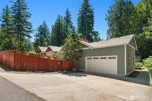 940 E Lakeshore Dr, Allyn, WA 98524 - Photo 4
