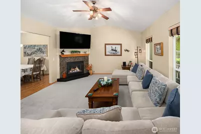 940 E Lakeshore Drive, Allyn, WA 98524 - Photo 30