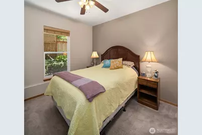 940 E Lakeshore Drive, Allyn, WA 98524 - Photo 26
