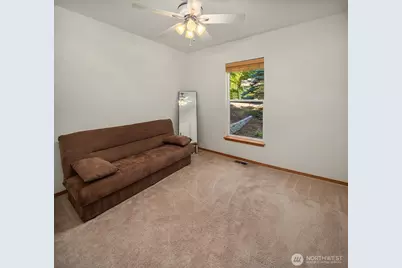 940 E Lakeshore Drive, Allyn, WA 98524 - Photo 28