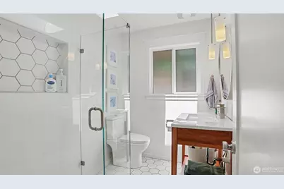 22010 34th Avenue S, SeaTac, WA 98198 - Photo 18