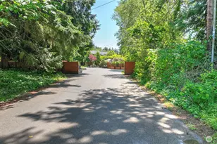 22010 34th Ave S, SeaTac, WA 98198 - Photo 2