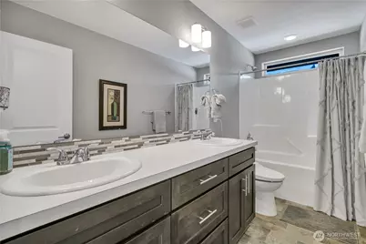 18303 131st Street E, Bonney Lake, WA 98391 - Photo 22
