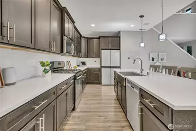 18303 131st Street E, Bonney Lake, WA 98391 - Photo 10