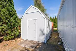 5900 64th St NE, Marysville, WA 98270 - Photo 24