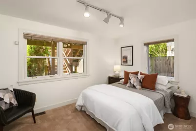 1411 10th Avenue W, Seattle, WA 98119 - Photo 34