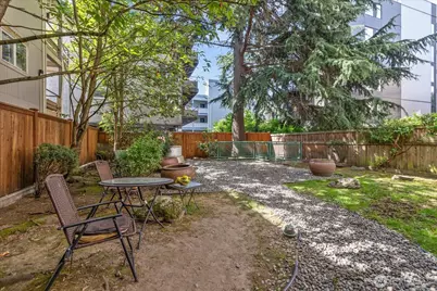 717 E Denny Way #3A, Seattle, WA 98122 - Photo 22
