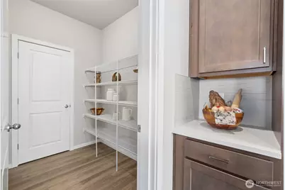18506 SE 271st Place, Covington, WA 98042 - Photo 14