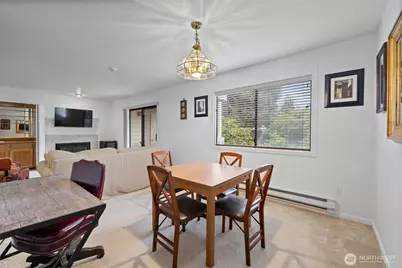 12840 SE 40th Court #C5, Bellevue, WA 98006 - Photo 6