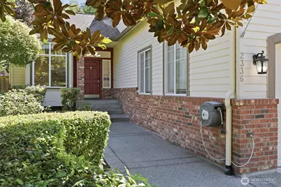 2336 Olympia Avenue NE, Renton, WA 98056 - Photo 2