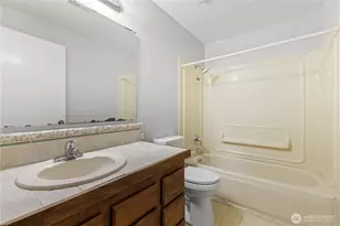 1717 Governor Stevens Ct SE, Olympia, WA 98501 - Photo 10