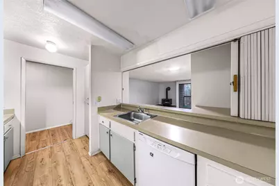 6479 NE 137th Avenue NE #366, Redmond, WA 98052 - Photo 16