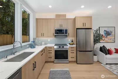 512 N 92nd Street, Seattle, WA 98103 - Photo 6
