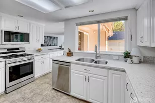 1925 SW 167th St, Burien, WA 98166 - Photo 12