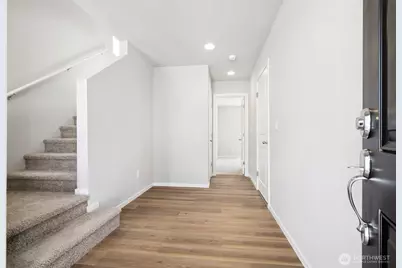 18531 SE 271st Court, Covington, WA 98042 - Photo 2