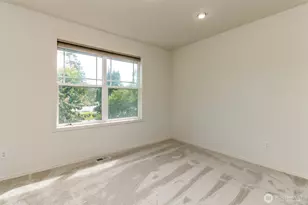 1425 Richmond Ct, DuPont, WA 98327 - Photo 14