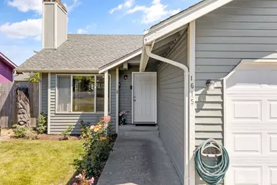 1615 E 67th Street, Tacoma, WA 98404 - Photo 2