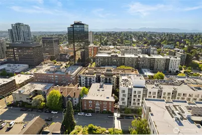 4725 15th Avenue NE #12, Seattle, WA 98105 - Photo 32
