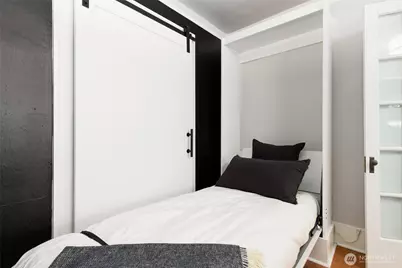 4725 15th Avenue NE #12, Seattle, WA 98105 - Photo 20