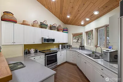 918 Terrace Drive, Friday Harbor, WA 98250 - Photo 26