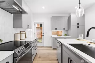 1706 B N 47th St, Seattle, WA 98103 - Photo 14
