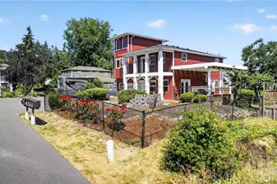 13043 40th Ave S, Tukwila, WA 98168 - Photo 2