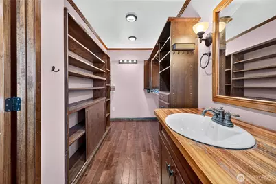 13043 40th Ave S, Tukwila, WA 98168 - Photo 30