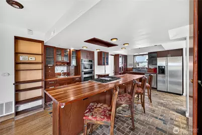 13043 40th Ave S, Tukwila, WA 98168 - Photo 8