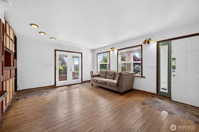 13043 40th Ave S, Tukwila, WA 98168 - Photo 6