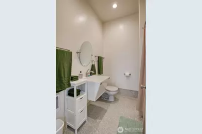 6 4th Street N, Pacific Beach, WA 98571 - Photo 28