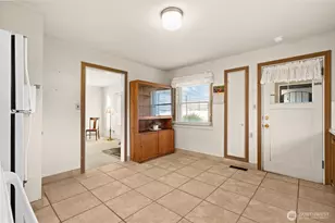 5528 23rd St E, Fife, WA 98424 - Photo 8