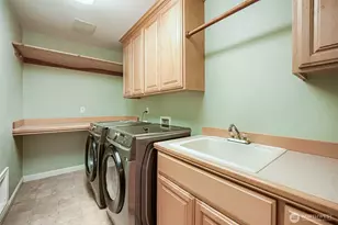 12612 SE 261st St, Kent, WA 98030 - Photo 24