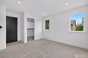 12034 Hiram Pl NE, Seattle, WA 98125 - Photo 16
