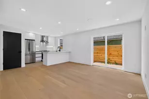 12034 Hiram Pl NE, Seattle, WA 98125 - Photo 8