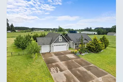 19502 Mountain Meadows Lane SW, Rochester, WA 98579 - Photo 2