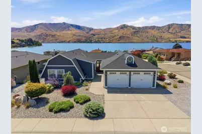 135 N Shore Drive, Chelan, WA 98816 - Photo 1