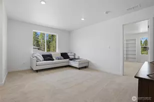 1948 NW Meadowview Dr, Poulsbo, WA 98370 - Photo 24