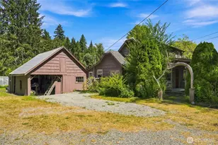 30521 Mountain Loop Hwy, Granite Falls, WA 98252 - Photo 2