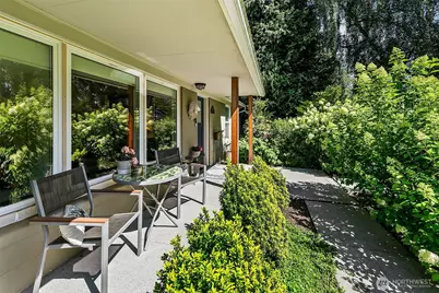 8623 30th Avenue NE, Seattle, WA 98115 - Photo 10